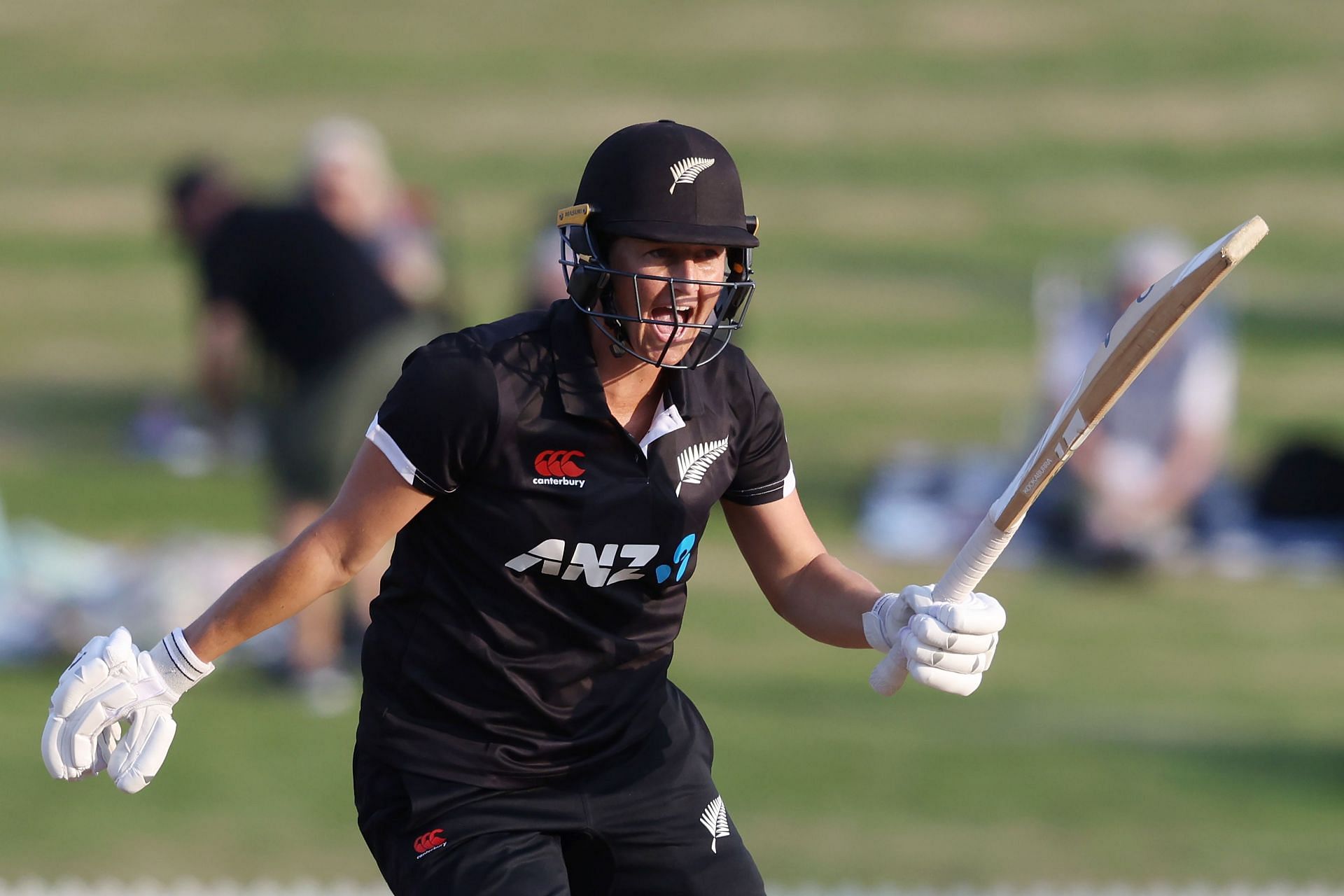 New Zealand v England - Women's ODI Game 3